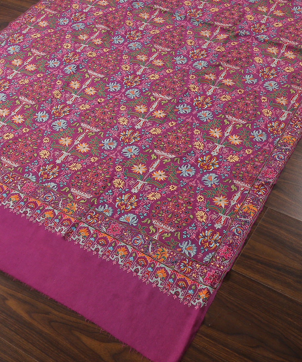Handwoven_Purple_Pure_Pashmina_Shawl_With_Kalamkari_AndPaper_Mache_Work_WeaverStory_03