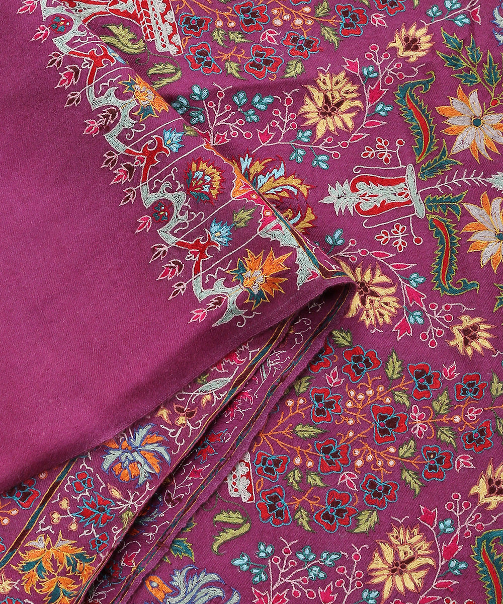 Handwoven_Purple_Pure_Pashmina_Shawl_With_Kalamkari_AndPaper_Mache_Work_WeaverStory_04