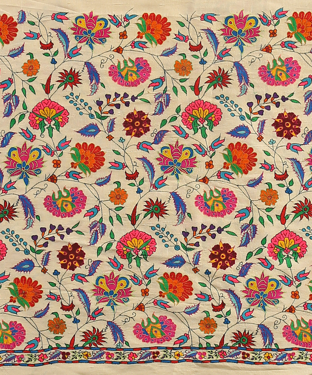 White_Raw_Silk_Hand_Embroidered_Blouse_Fabric_With_Kalamkari_And_Sozni_Kari_WeaverStory_03