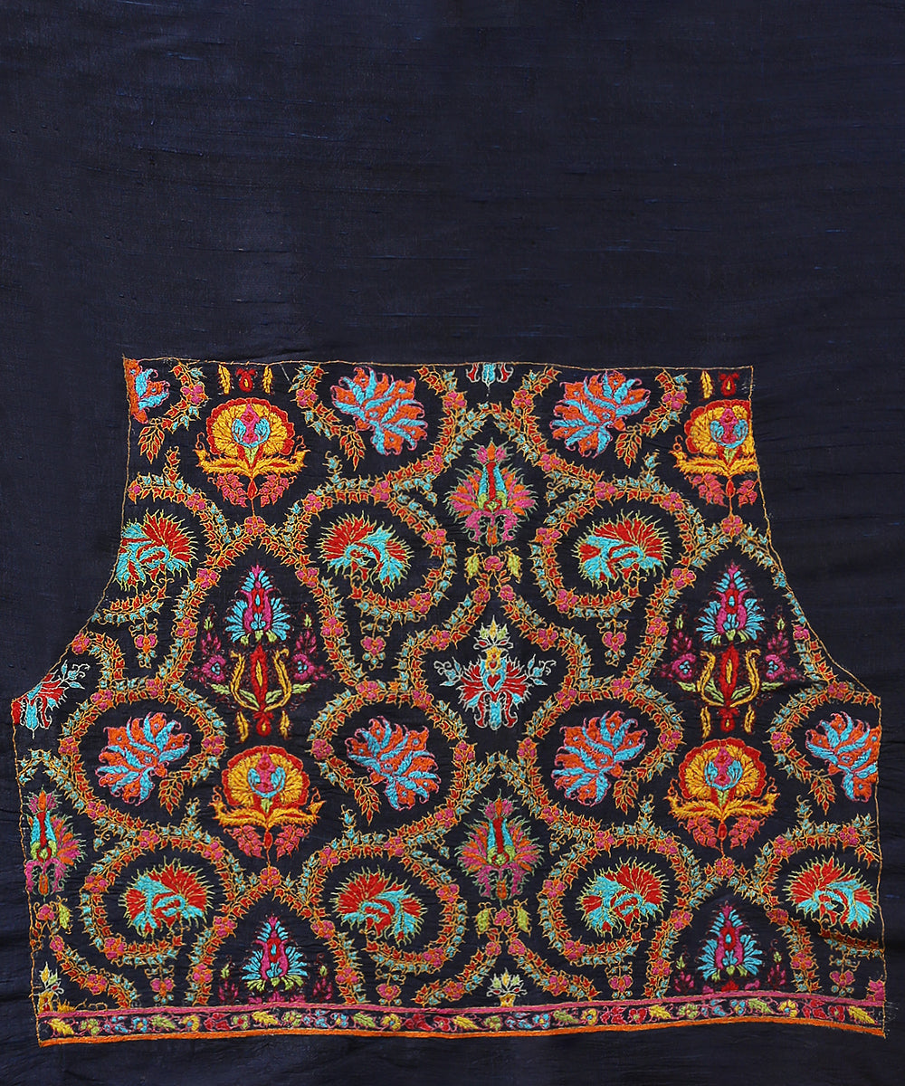 Dark_Blue_Raw_Silk_Blouse_Fabric_With_Kalamkari_And_Sozni_Kari_WeaverStory_02