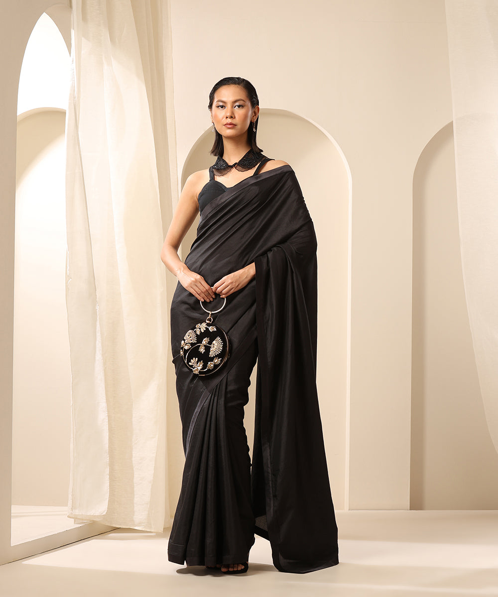 Black_Pure_Silk_Saree_With_Satin_Edges_WeaverStory_02