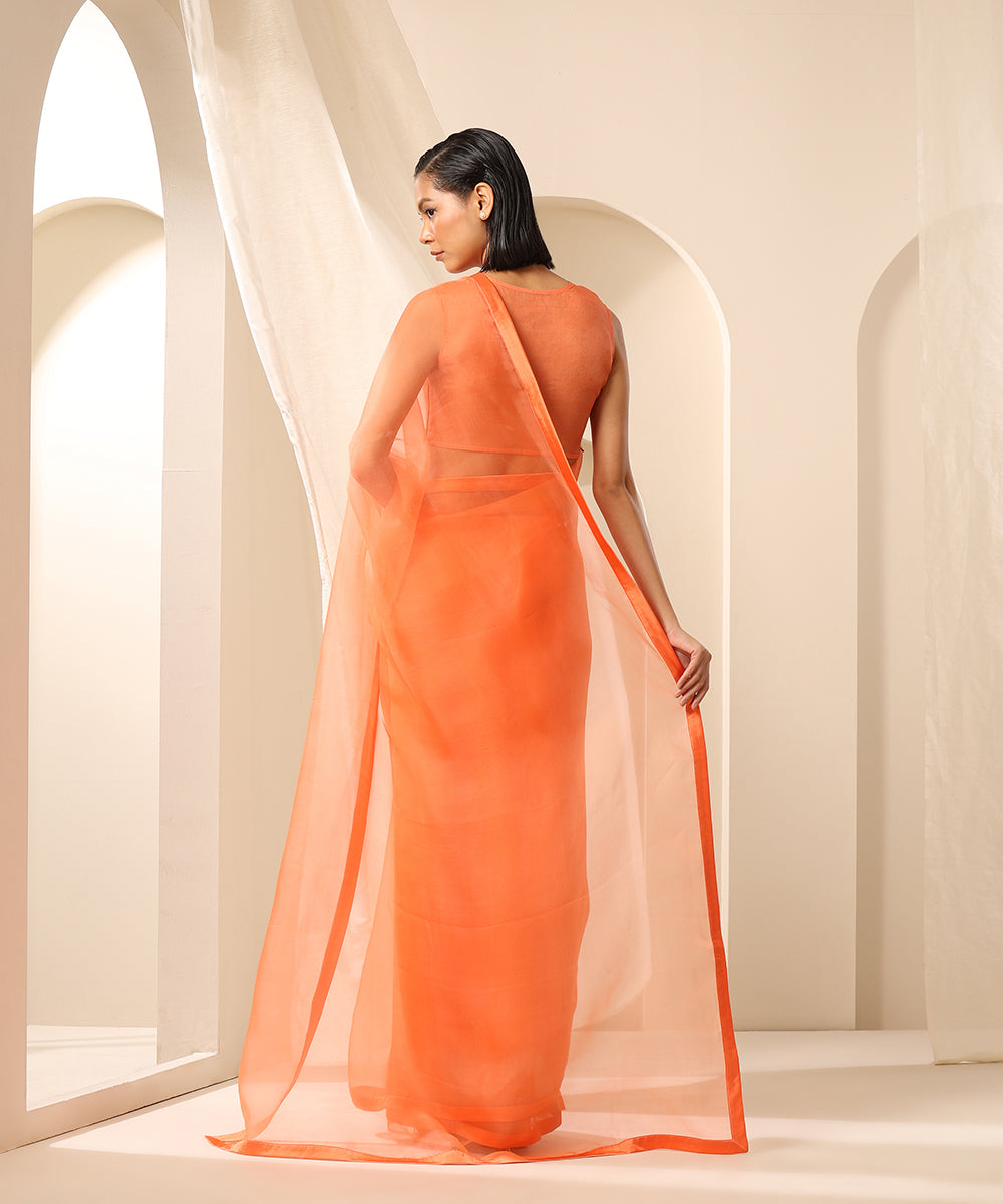 Peach_Fuzz_Pure_Organza_Saree_With_Satin_Edges_WeaverStory_03