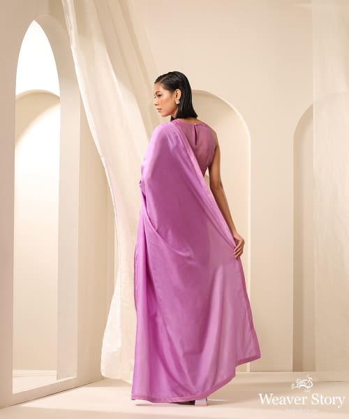 Lavender_Pre-stitched_Side_Slit_Pure_Silk_Saree_With_Satin_Edges_WeaverStory_03