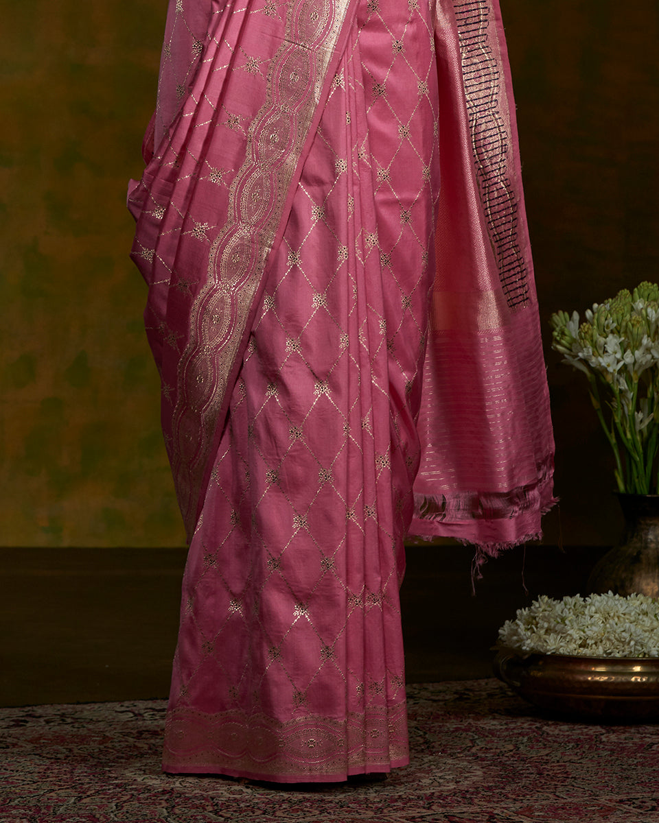 Pink_Handloom_Kadhwa_Jangla_Banarasi_Saree_with_Meenakari_WeaverStory_04