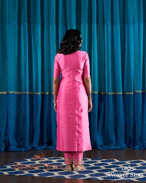 Pink_Tagai_Tunic_with_Gotta_Farshi_Pants_WeaverStory_02