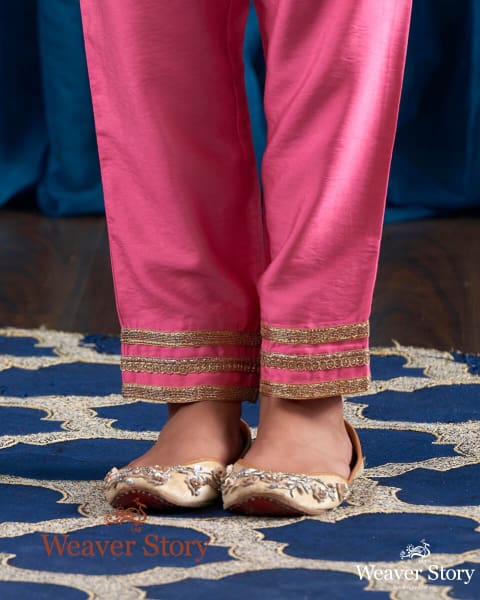 Pink_Tagai_Tunic_with_Gotta_Farshi_Pants_WeaverStory_04