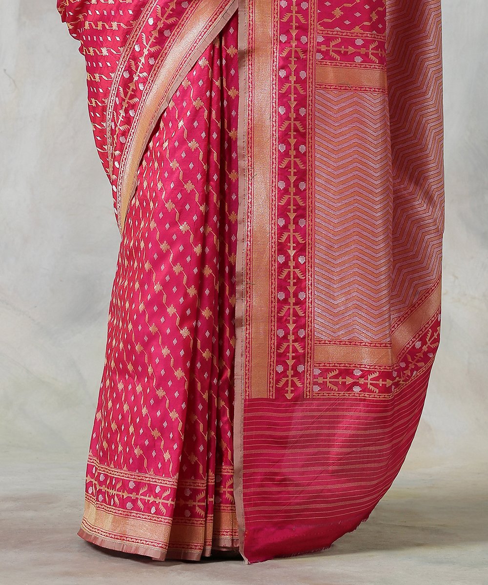 Pink_Handloom_Pure_Katan_Silk_Banarasi_Saree_with_Cutwork_Jamdani_Weaving_WeaverStory_04