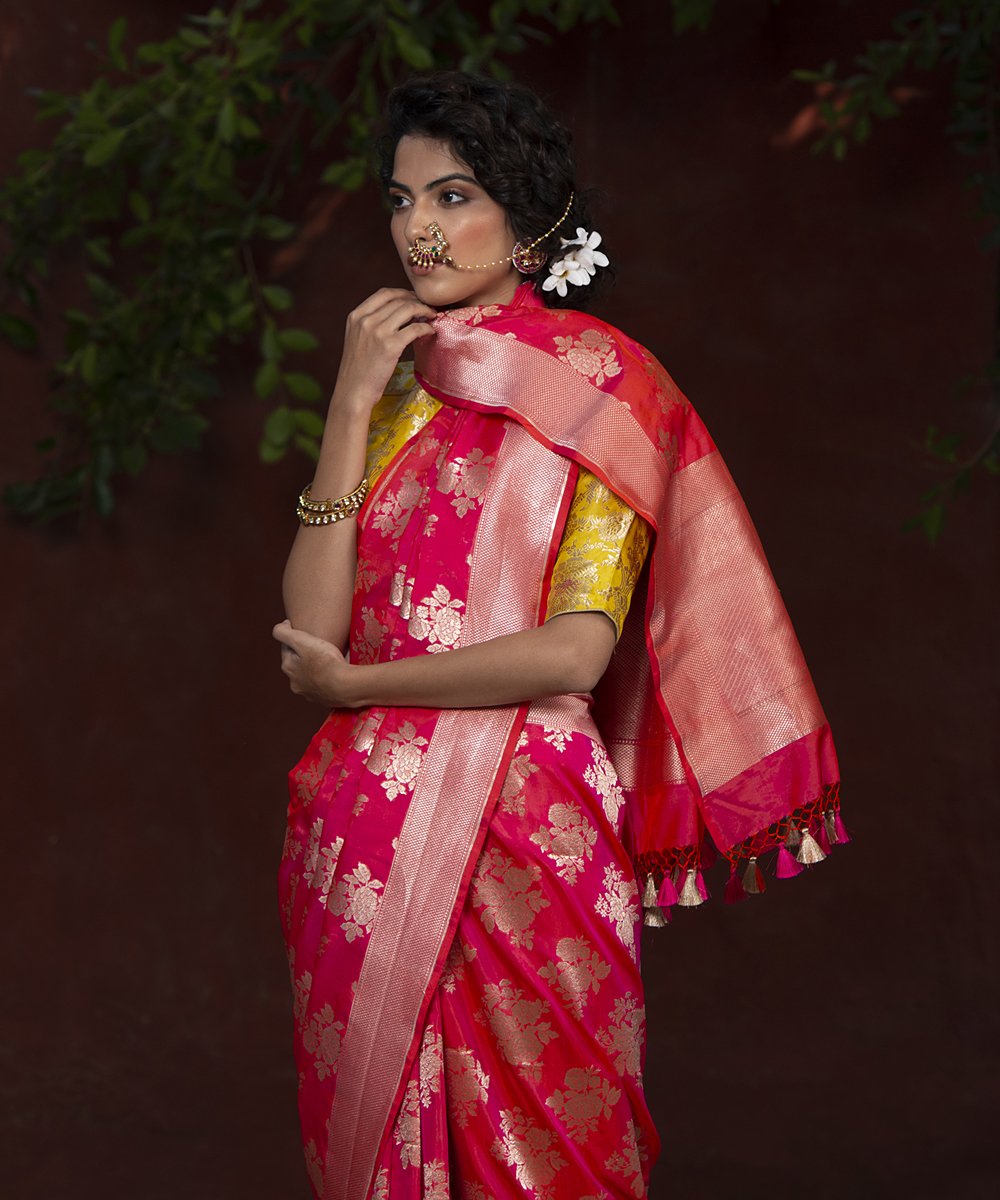 Pink_Handloom_Cutwork_Katan_Silk_Floral_Bunch_Banarasi_Saree_with_Boota_WeaverStory_01