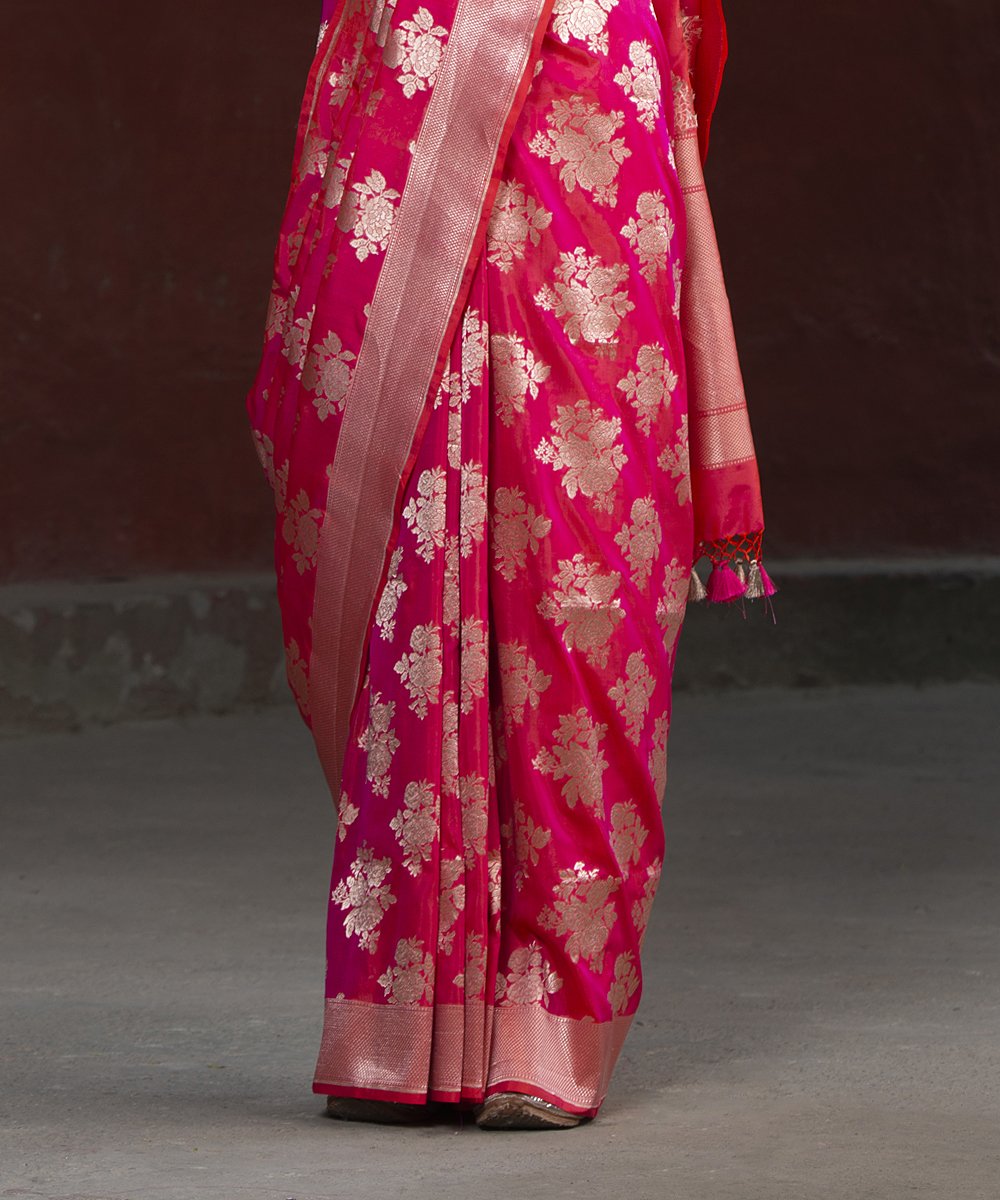 Pink_Handloom_Cutwork_Katan_Silk_Floral_Bunch_Banarasi_Saree_with_Boota_WeaverStory_04
