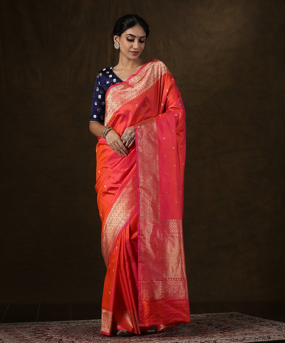 Pink_Handloom_Dual_Tone_Antique_Zari_Booti_Banarasi_Saree_With_Heavy_Blouse_WeaverStory_02