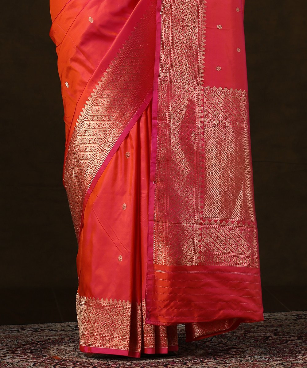 Pink_Handloom_Dual_Tone_Antique_Zari_Booti_Banarasi_Saree_With_Heavy_Blouse_WeaverStory_04