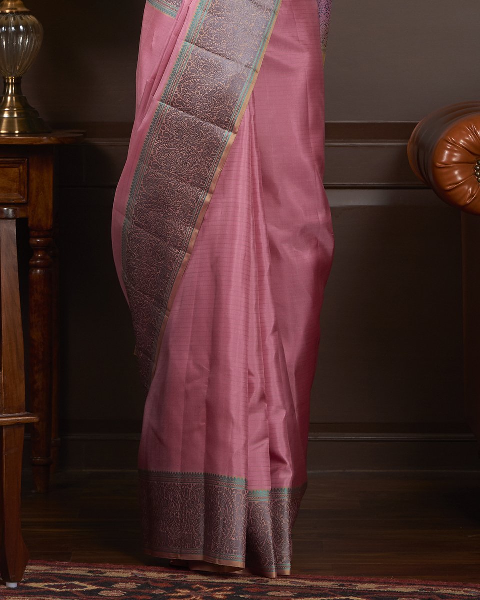 Pink_Handloom_Kanjivaram_Silk_Saree_with_Grey_Thread_Border_and_Pallu_WeaverStory_04