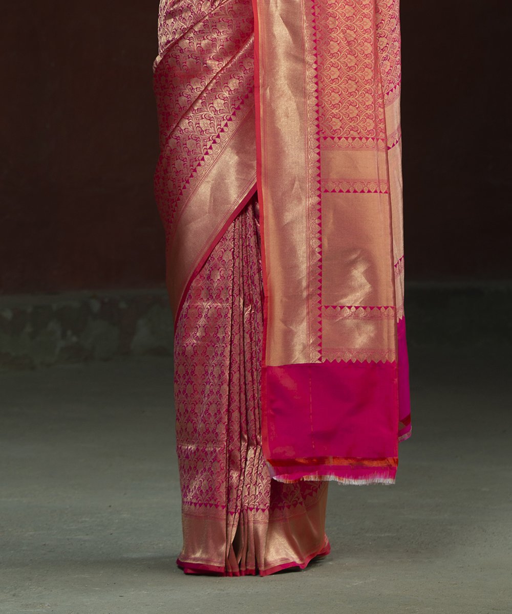 Pink_Handloom_Katan_Silk_Zari_Tanchoi_Banarasi_Saree_with_Jaal_WeaverStory_04