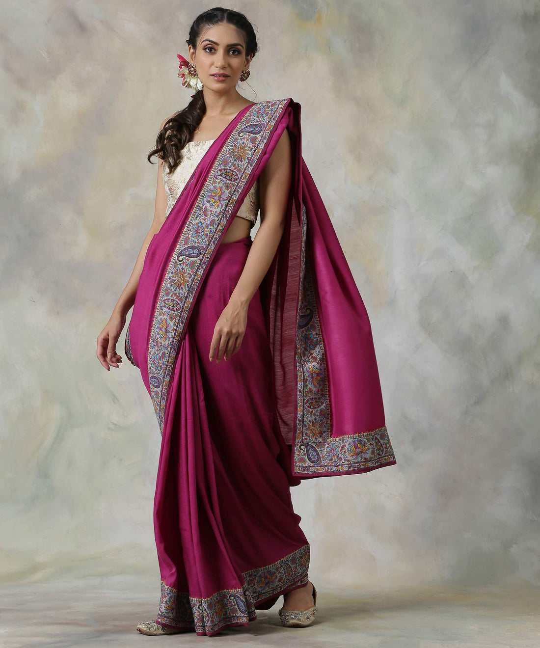 Plum_Handloom_Pure_Moonga_Silk_Saree_with_Hand_Appliqued_Sozni_Needle_Work_Border_WeaverStory_02