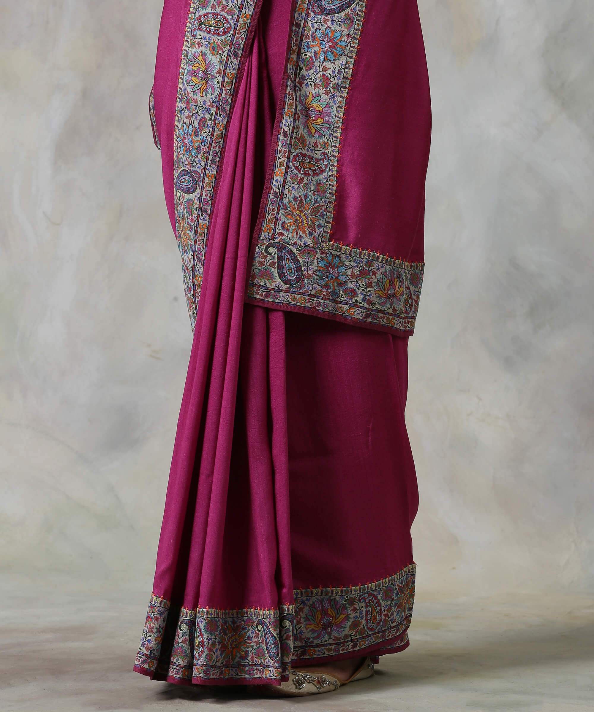 Plum_Handloom_Pure_Moonga_Silk_Saree_with_Hand_Appliqued_Sozni_Needle_Work_Border_WeaverStory_04