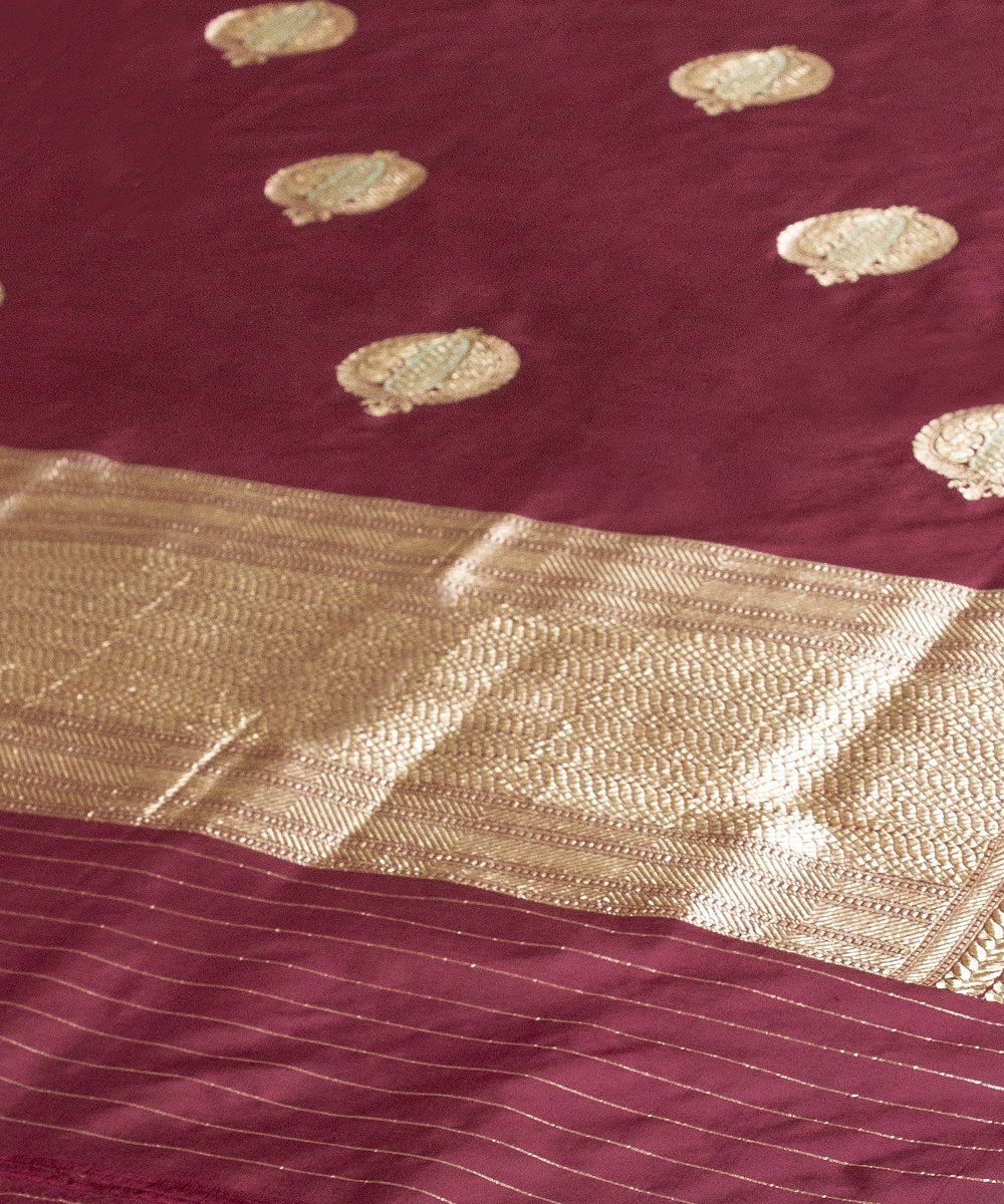 Maroon_Handloom_Pure_Katan_Silk_Anaar_Boota_Banarasi_Dupatta_WeaverStory_04