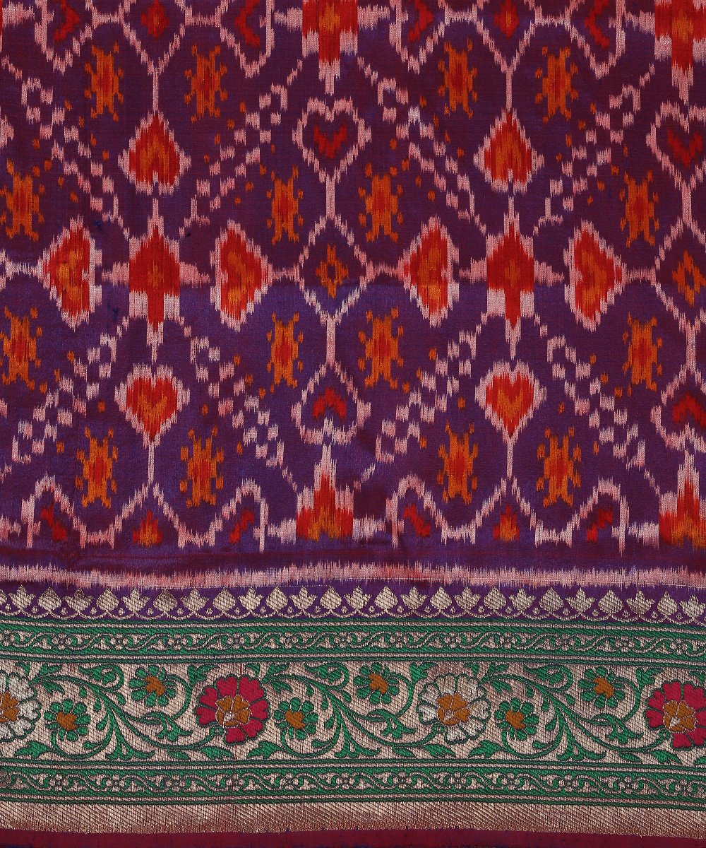 Plum_and_Red_Dual_Tone_Handloom_Pure_Silk_Ashawali_Patola_Dupatta_WeaverStory_03