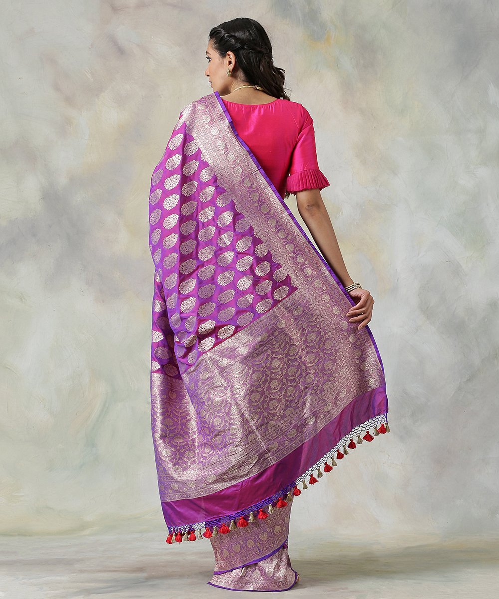 Purple_Handloom_Banarasi_Saree_With_Mughal_Booti_WeaverStory_03
