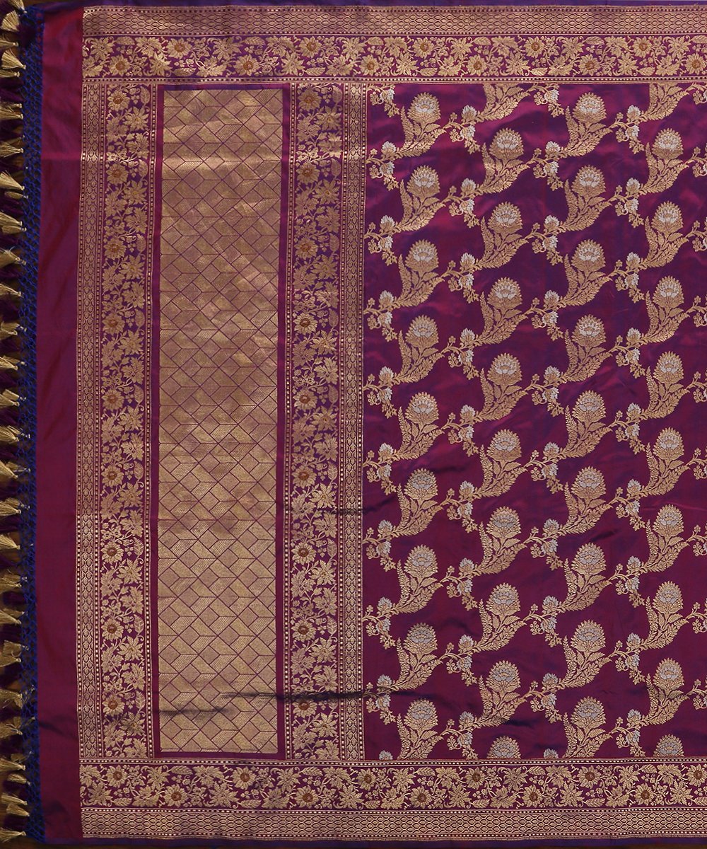 Pure_Katan_Silk_Purple_Handloom_Dual_Tone_Kadhwa_Jangla_Dupatta_WeaverStory_02