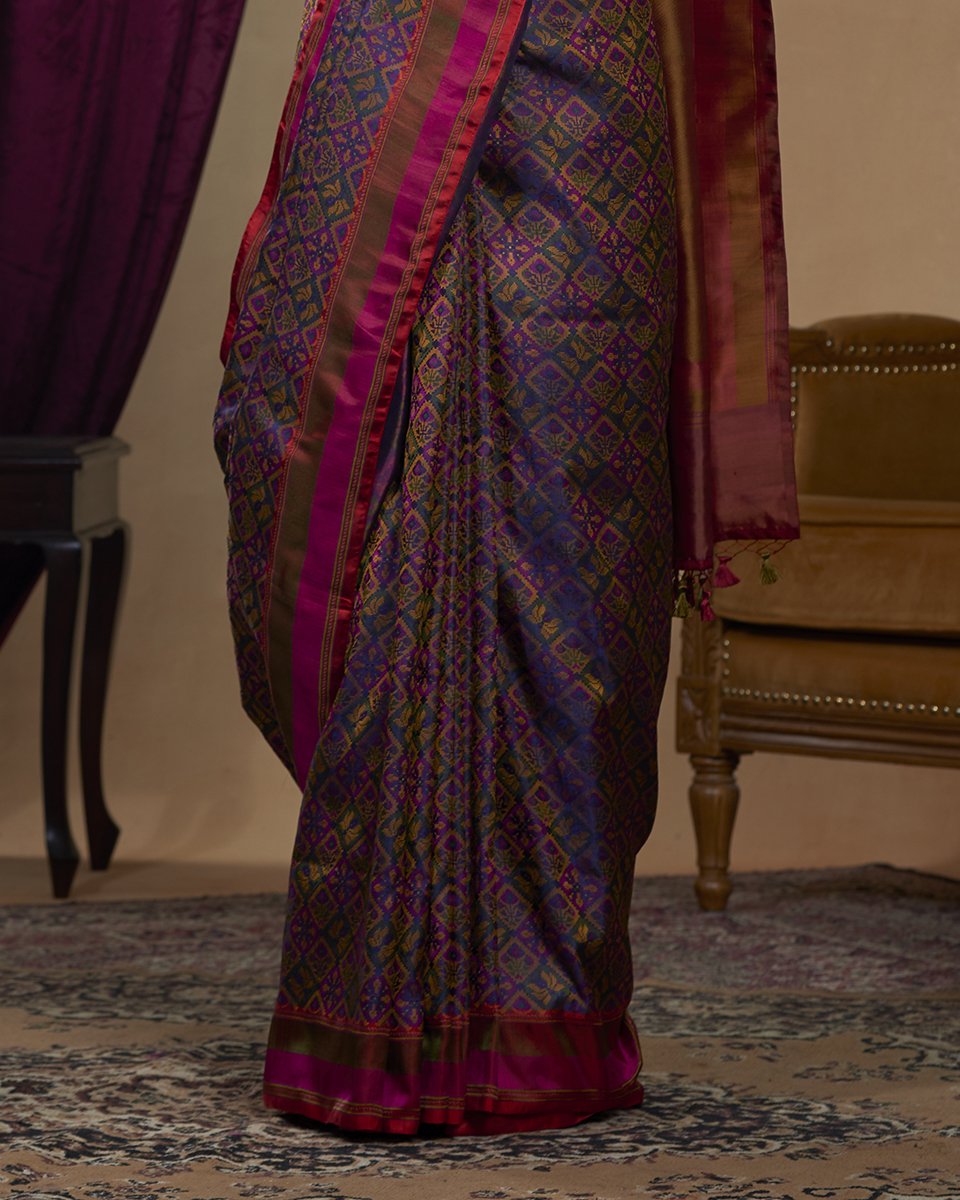 Purple_Handloom_Pashmina_Jamawar_Banarasi_Saree_Pure_Katan_Silk_With_Green_And_Pink_Reshmi_Border_WeaverStory_04