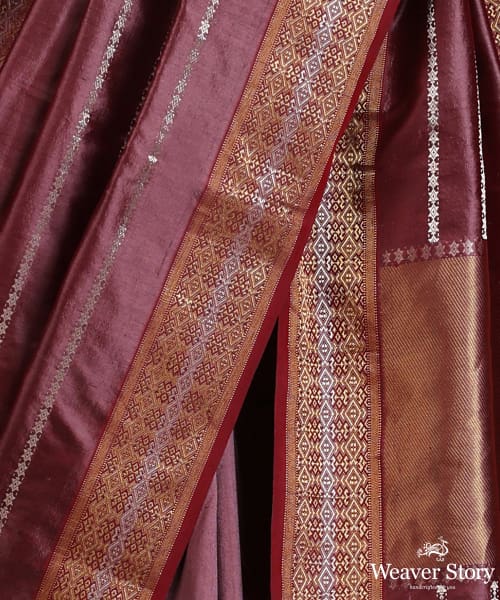 Mauve_Pure_Mulberry_Silk_Saree_With_Silver_And_Gold_Stripes_With_Stars_And_Zari_Border_WeaverStory_04
