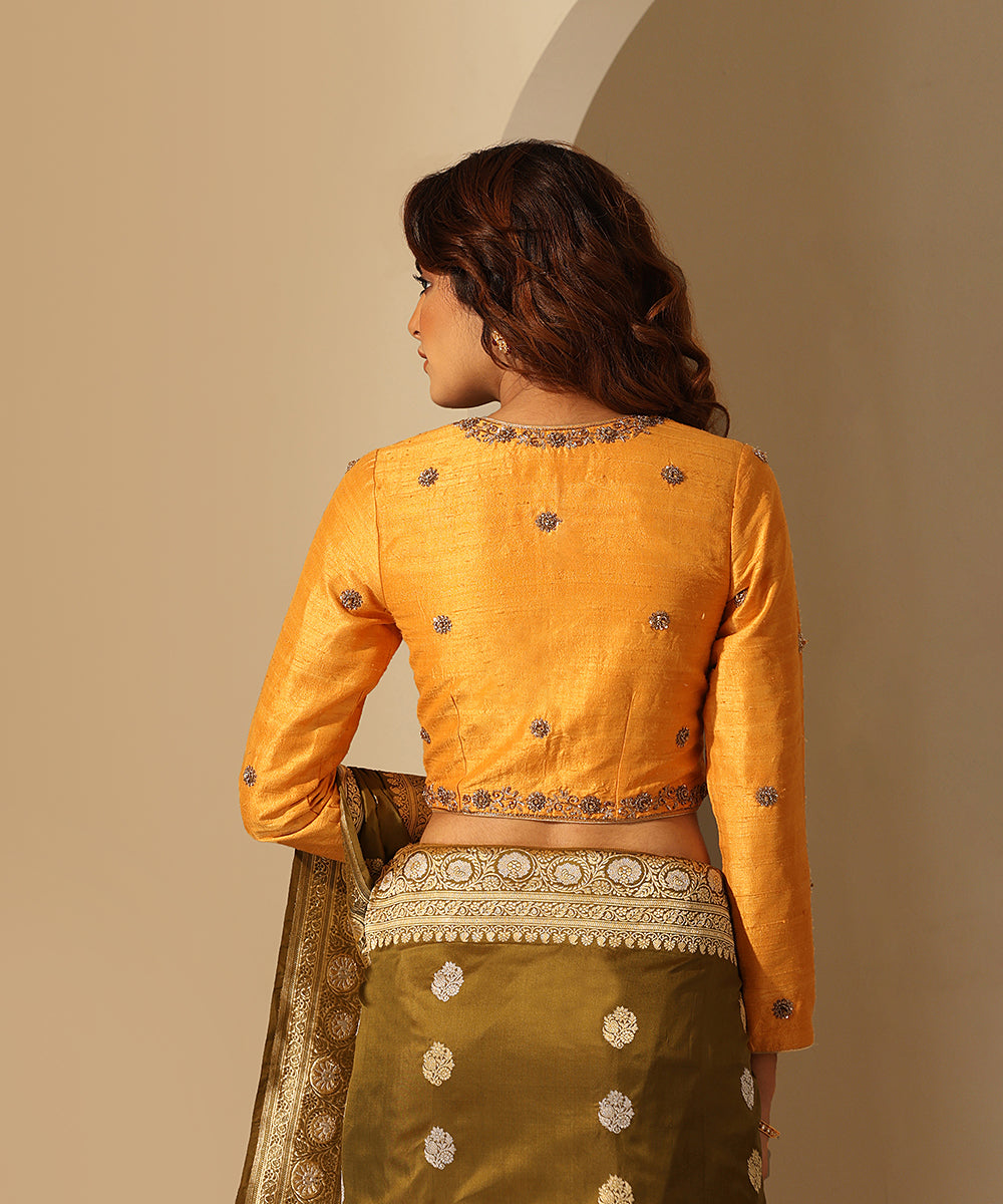 Ochre_Hand_Embroidered_Raw_Silk_Blouse_With_V-Neckline_WeaverStory_03