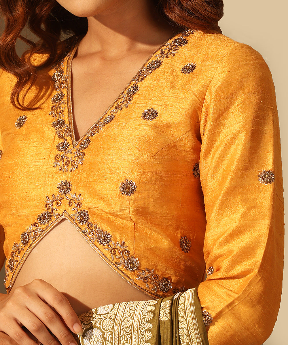 Ochre_Hand_Embroidered_Raw_Silk_Blouse_With_V-Neckline_WeaverStory_04