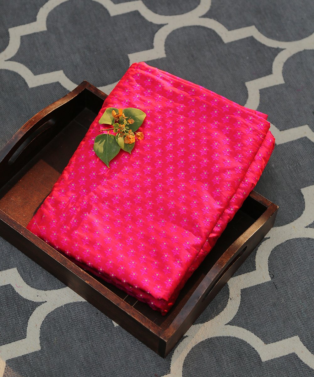 Rani_Pink_Handloom_Zari_Booti_Tanchoi_Pure_Katan_Silk_Banarasi_Fabric_WeaverStory_01