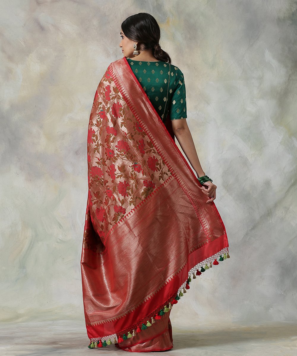 Handloom_Pure_Katan_Silk_Banarasi_Saree_in_Red_with_Copper_Zari_WeaverStory_03