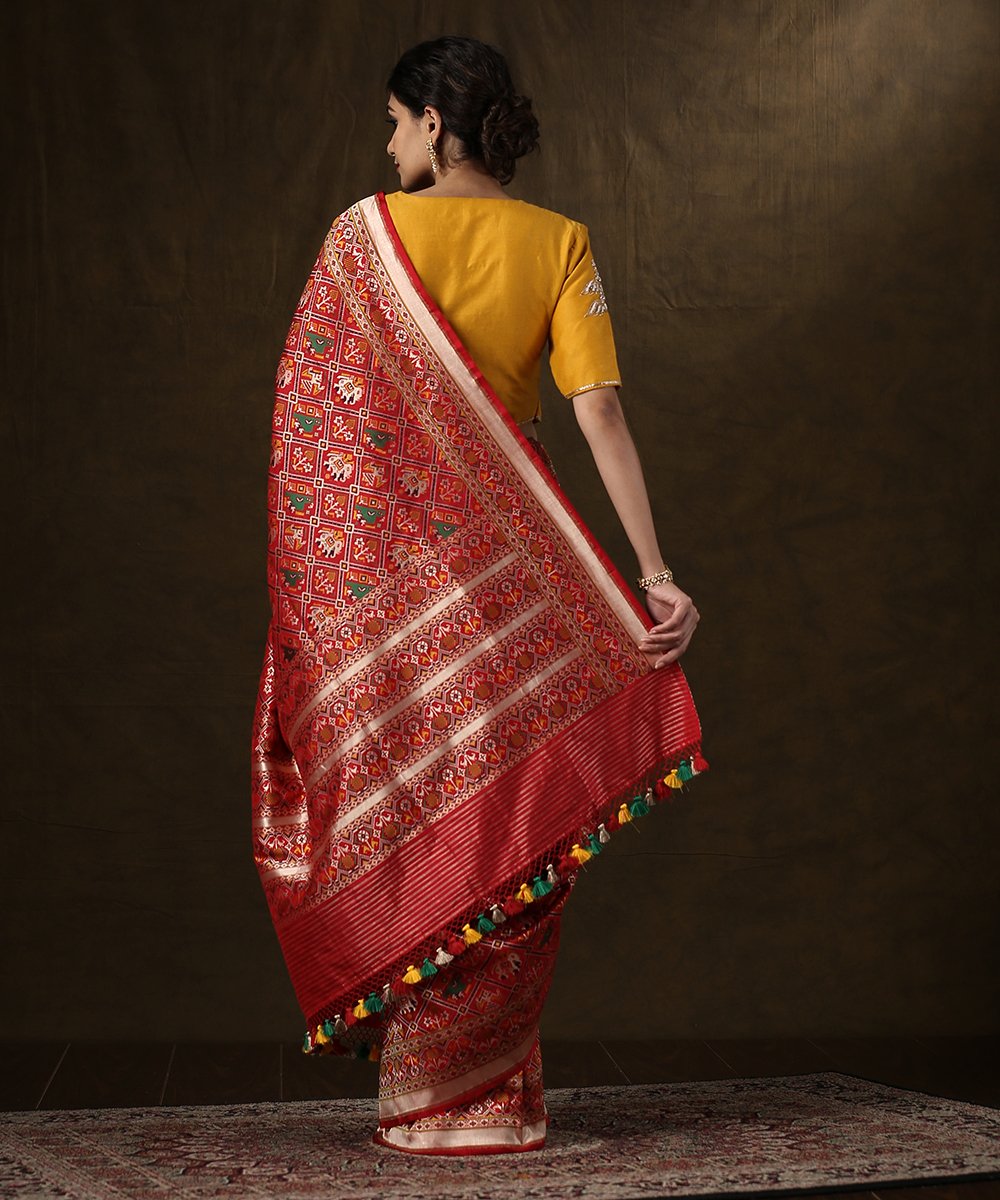 Red_Handloom_Meenakari_Banarasi_Patola_Saree_With_Double_Warp_WeaverStory_03