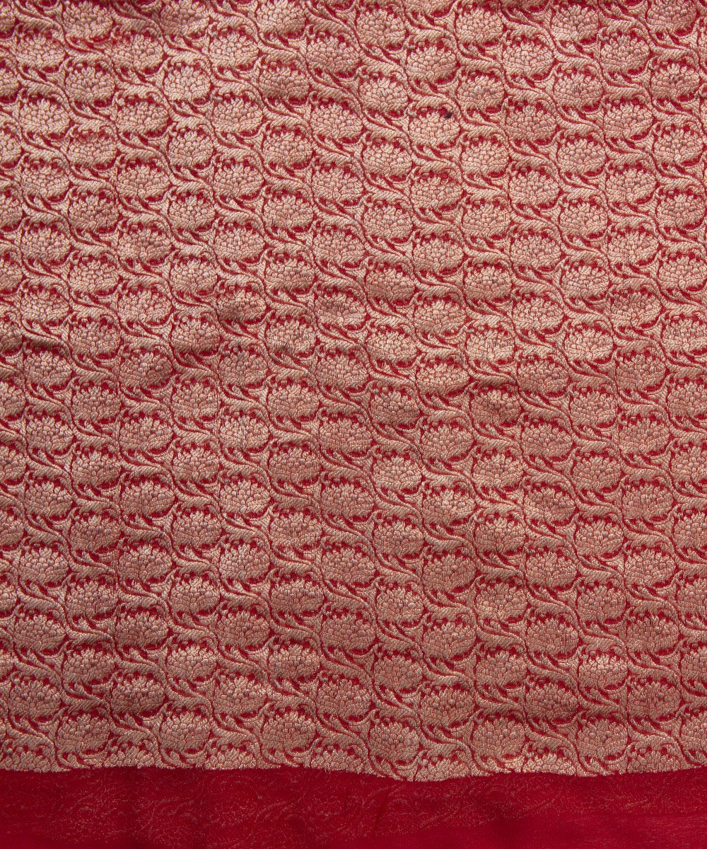 Red_Handloom_Sona_Rupa_Zari_Georgette_Banarasi_Saree_with_Booti_Design_WeaverStory_05