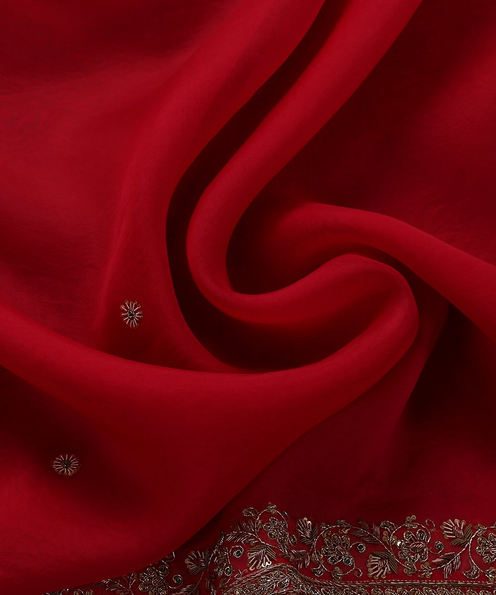Red_Handloom_Organza_Dupatta_With_Floral_Zardozi_Hand_Embroidery_Border_WeaverStory_05