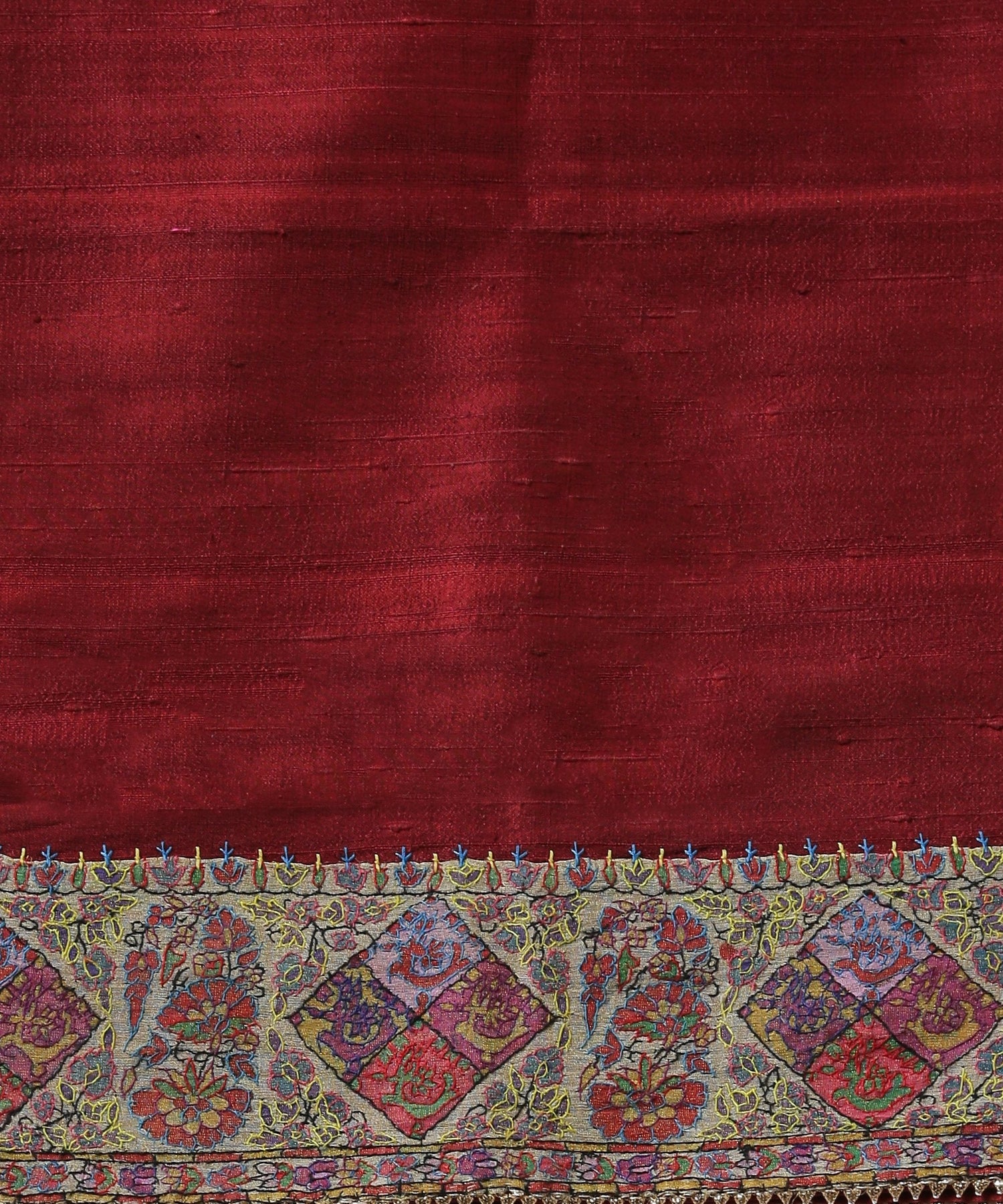 Maroon_Red_Handloom_Organza_Saree_with_Hand_Appliqued_Sozni_Needle_Work_Border_WeaverStory_05