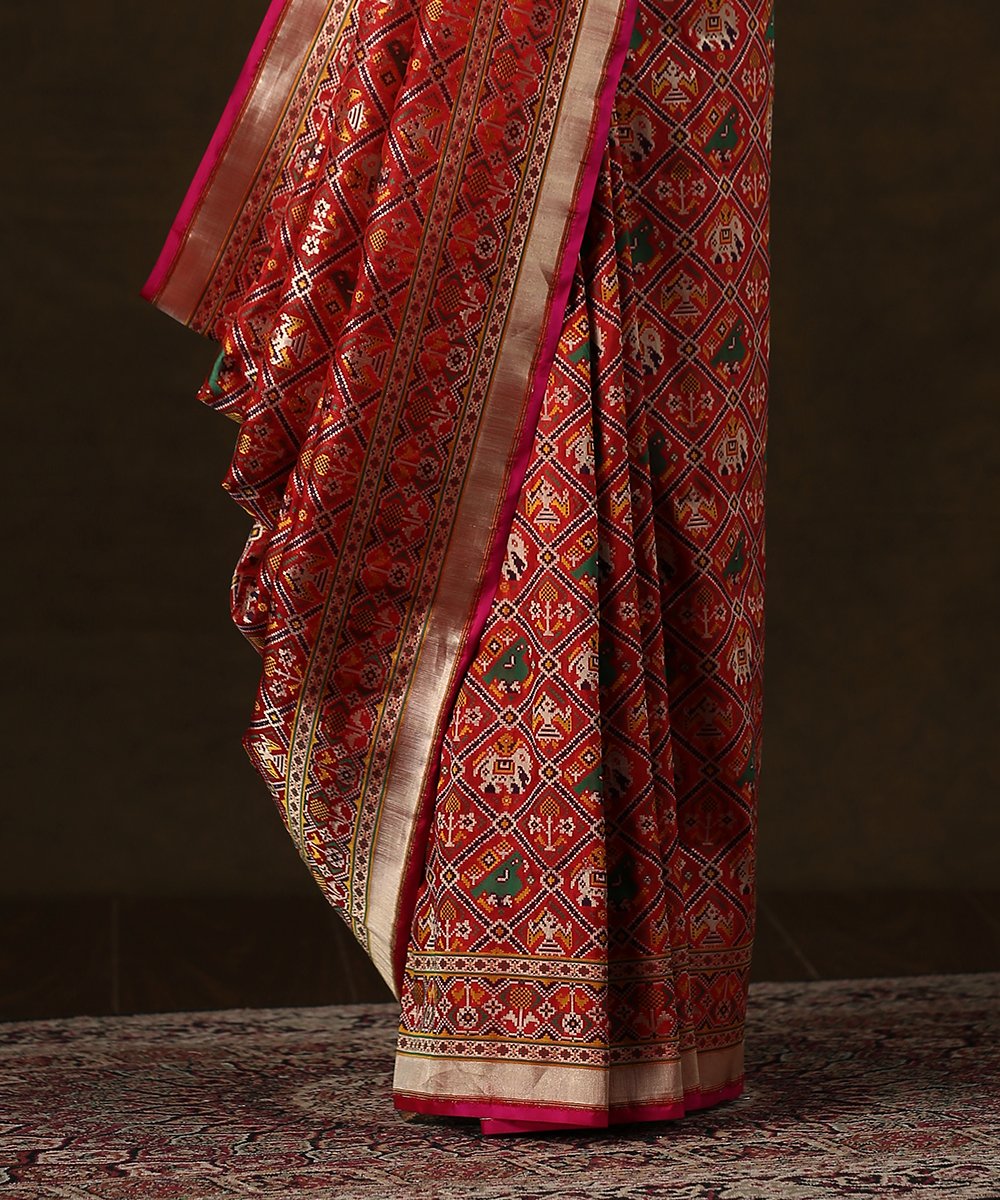 Red_and_Green_Handloom_Banarasi_Patola_Saree_with_Parrot_Motifs_WeaverStory_04