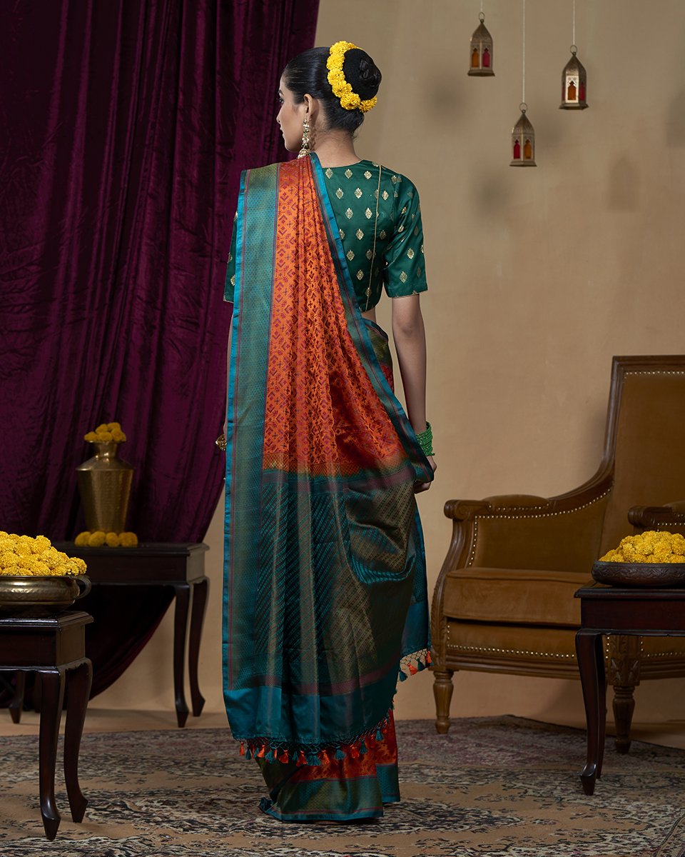Rust_And_Pink_Handloom_Pashmina_Jamawar_Pure_Katan_Silk_Banarasi_Saree_With_Green_Reshmi_Border_WeaverStory_03