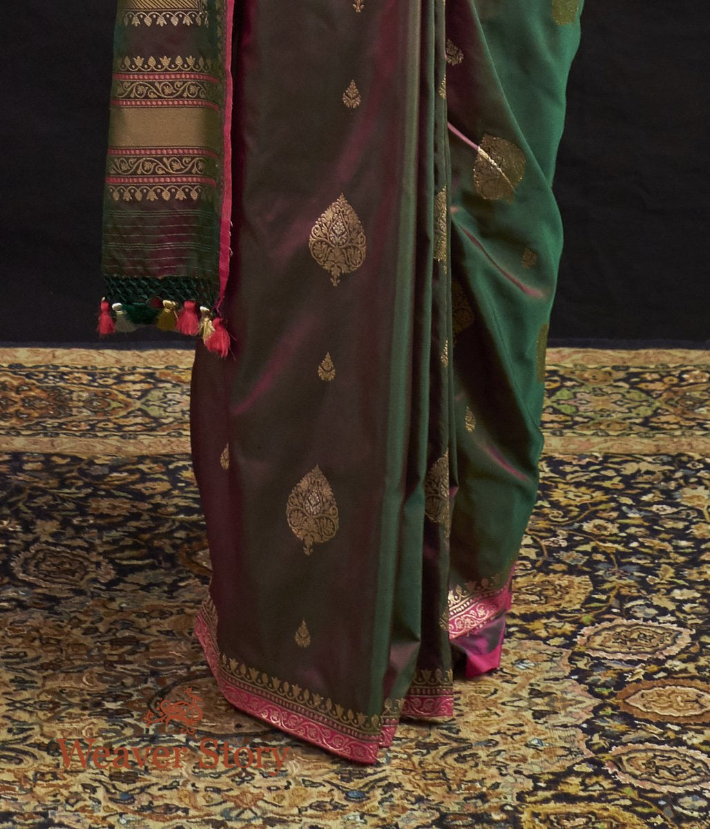 Handwoven_Green_and_Pink_Kadhwa_Boota_Saree_with_Narrow_Border_WeaverStory_04