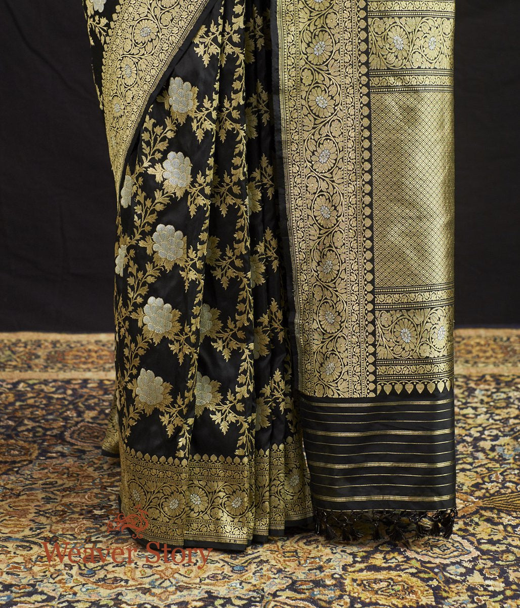 Handwoven_Black_Sona_Rupa_Angoor_Jangla_WeaverStory_04