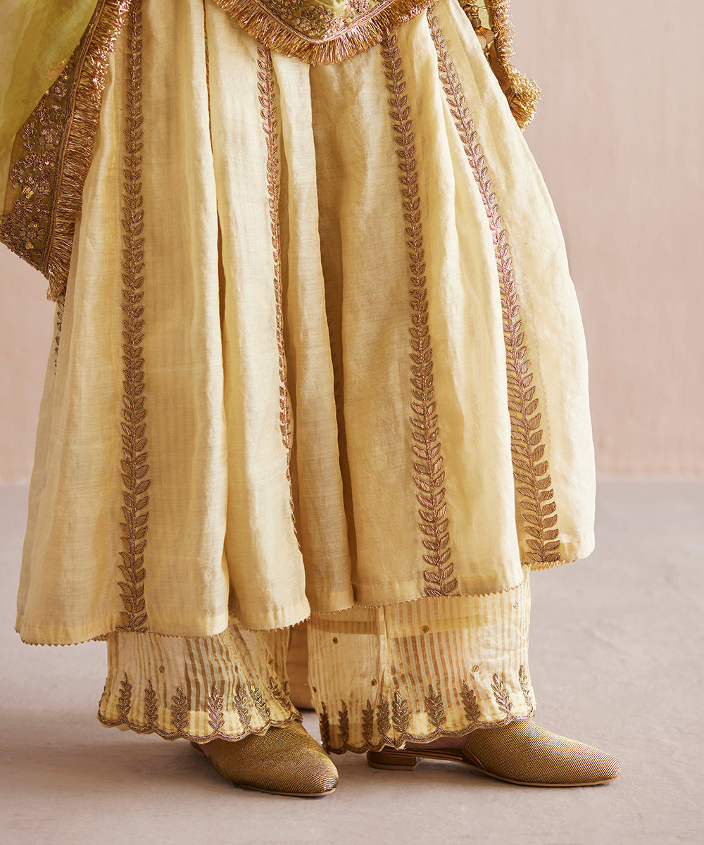 Nayaab_Handloom_Off_White_Cotton_Tissue_Angrakha_With_Pants_And_Embroidered_Dupatta_WeaverStory_07