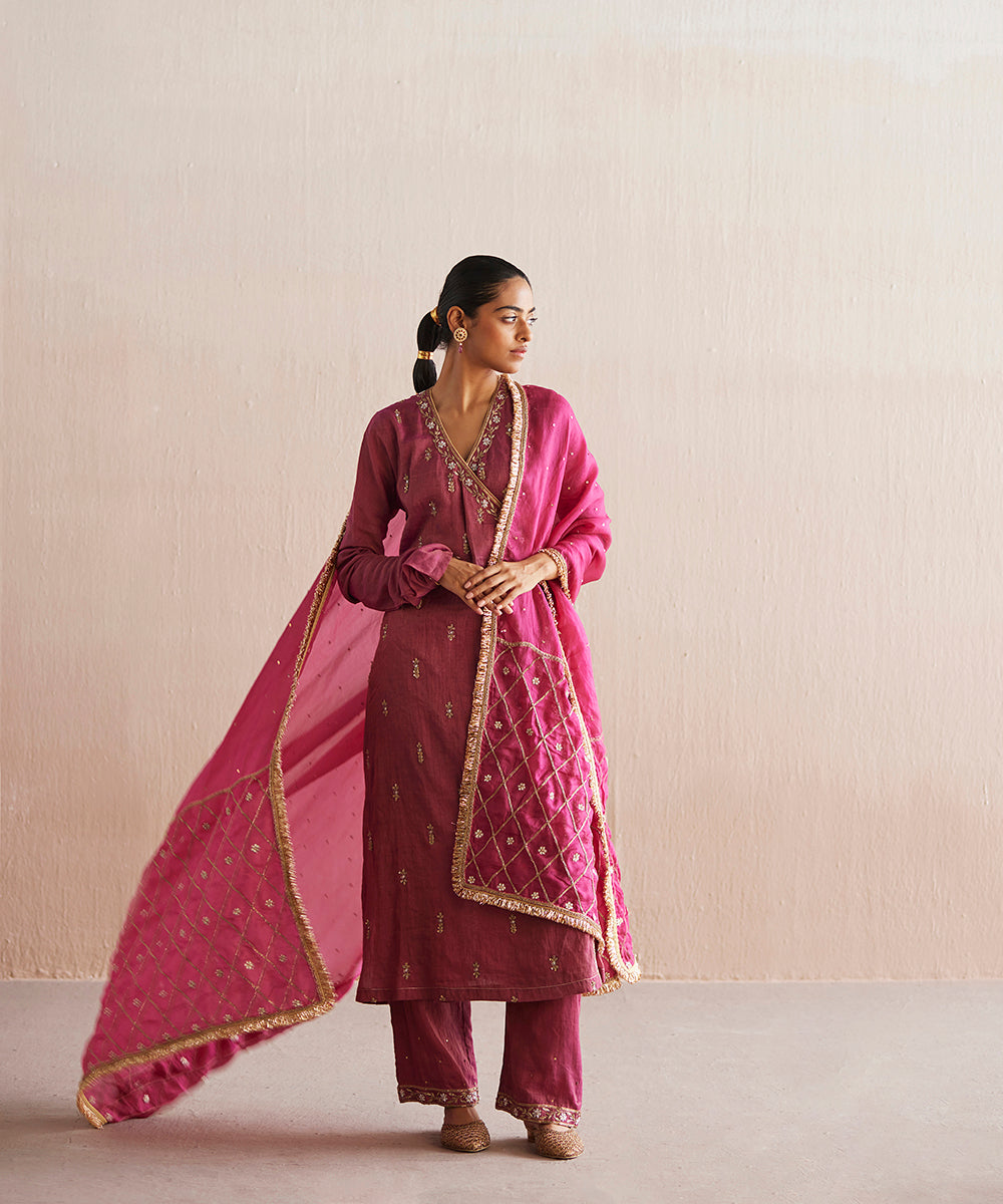 Mahjabeen_Handloom_Rani_Pink_Cotton_Tissue_Angarakha_With_Pants_And_Organza_Dupatta_WeaverStory_03
