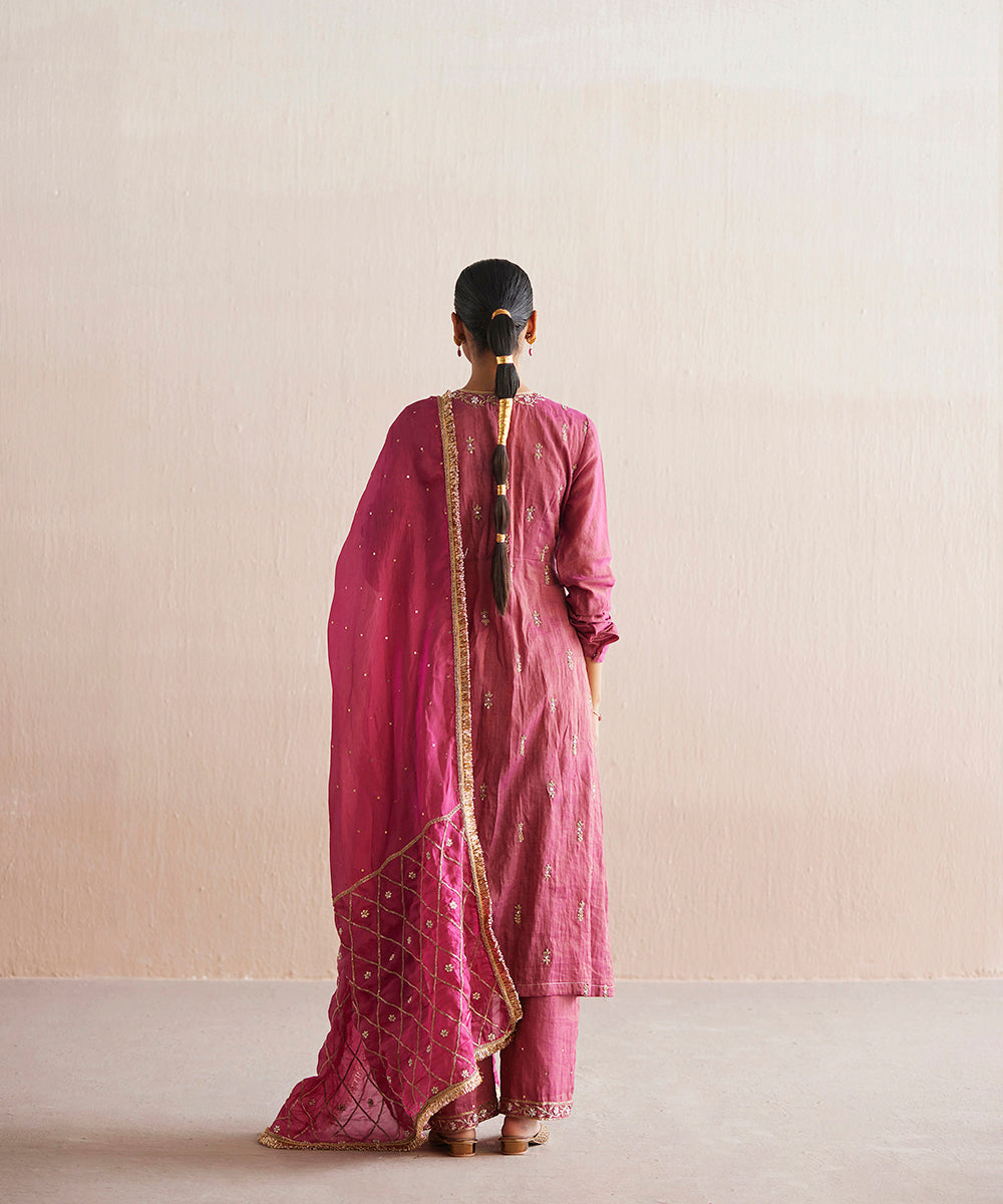 Mahjabeen_Handloom_Rani_Pink_Cotton_Tissue_Angarakha_With_Pants_And_Organza_Dupatta_WeaverStory_05