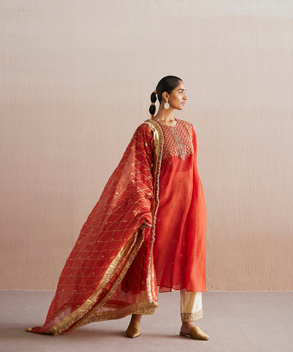 Noor_Handloom_Rust_Orange_Organza_Kurta_With_Cotton_Tissue_Pants_And_Gota_Work_Dupatta_WeaverStory_03