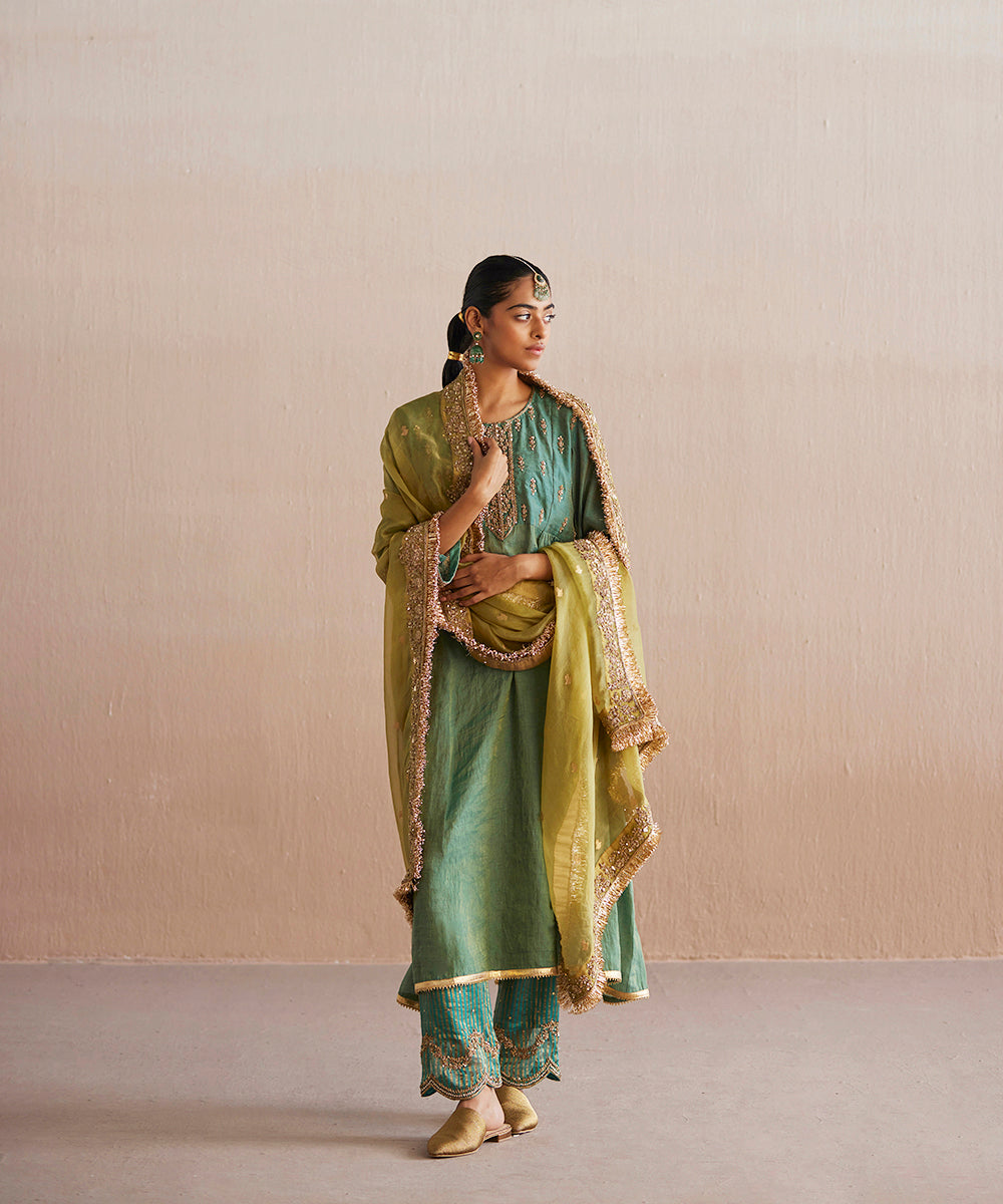 Noor_Handloom_Sea_Blue_Cotton_Tissue_Kurta_With_Pants_And_Organza_Dupatta_WeaverStory_02