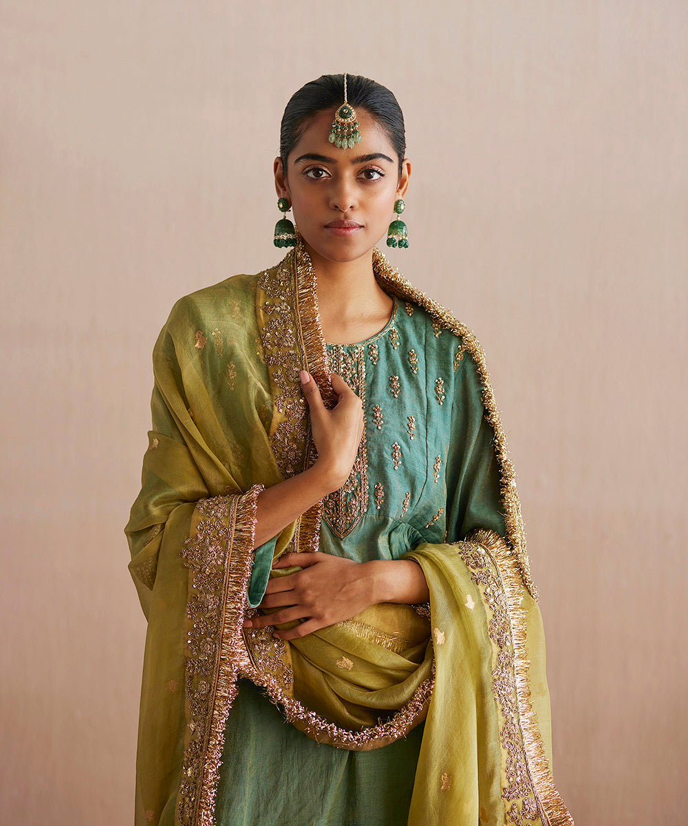 Noor_Handloom_Sea_Blue_Cotton_Tissue_Kurta_With_Pants_And_Organza_Dupatta_WeaverStory_04