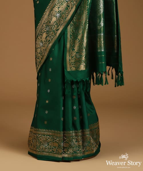 Forest_Green_Pure_Mulberry_Silk_Shikarkhani_Saree_With_Elephant_And_Peacocks_In_Border_WeaverStory_03