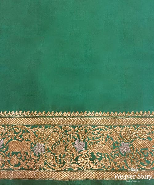 Forest_Green_Pure_Mulberry_Silk_Shikarkhani_Saree_With_Elephant_And_Peacocks_In_Border_WeaverStory_06