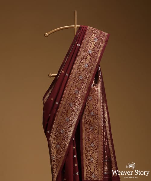 Wine_Pure_Mulberry_Silk_Shikarkhani_Saree_With_Elephant_And_Peacocks_In_Border_WeaverStory_02