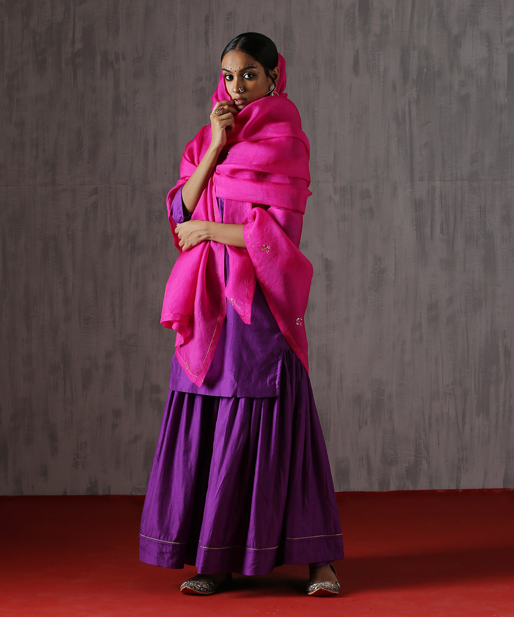 Pink_Hand_Embroidered_Organza_Dupatta_with_Zardozi_Booti_WeaverStory_02