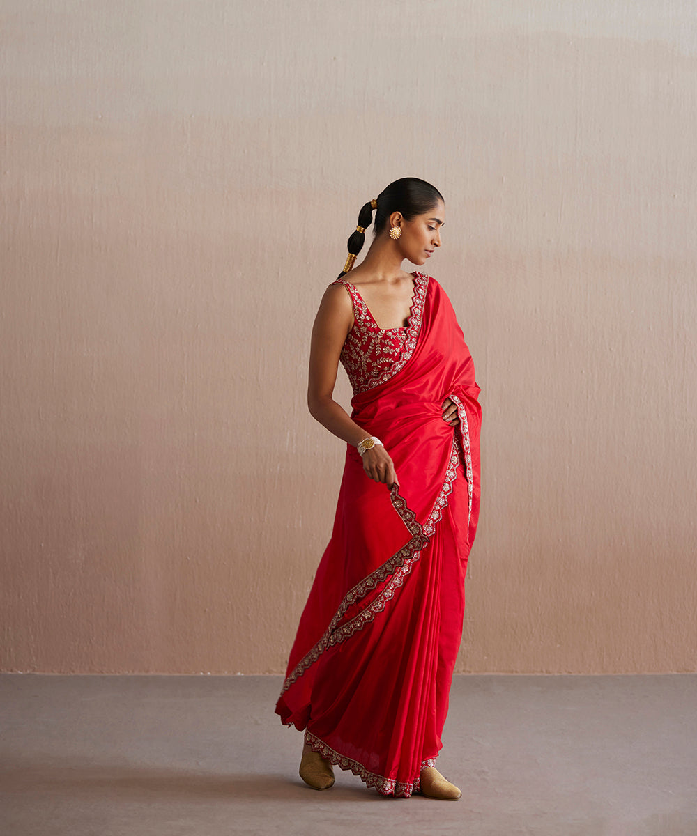 Handloom_Red_Organza_Saree_With_Embroidered_Zardozi_Scallop_Border_WeaverStory_01