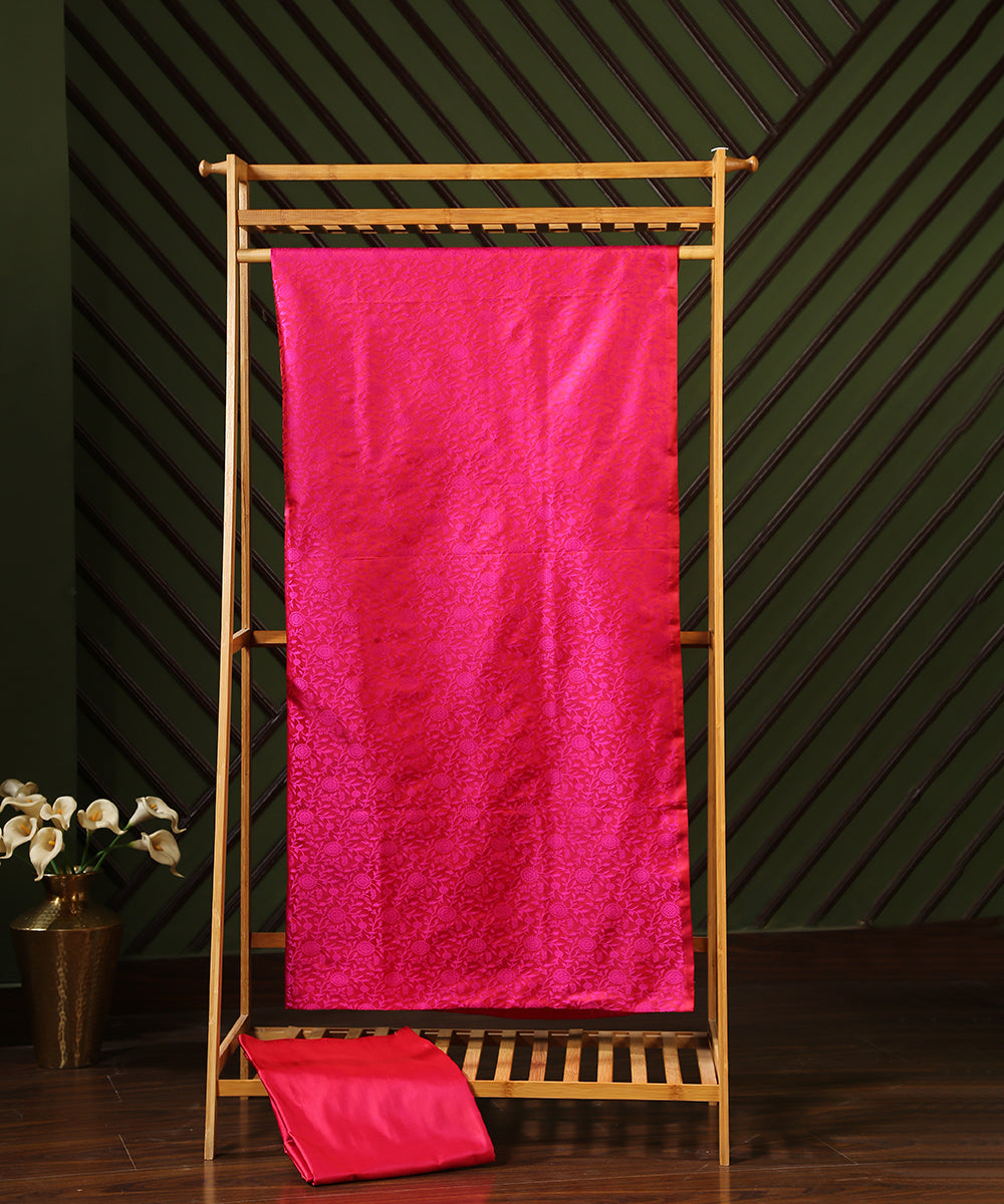 Red_and_Purple_Handloom_Tanchoi_Pure_Katan_Silk_Banarasi_Suit_Set_WeaverStory_01