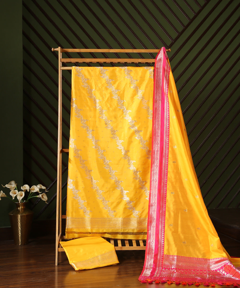 Handloom_Yellow_Katan_Silk_Kadhwa_Banarasi_Suit_Set_With_Dupatta_WeaverStory_01